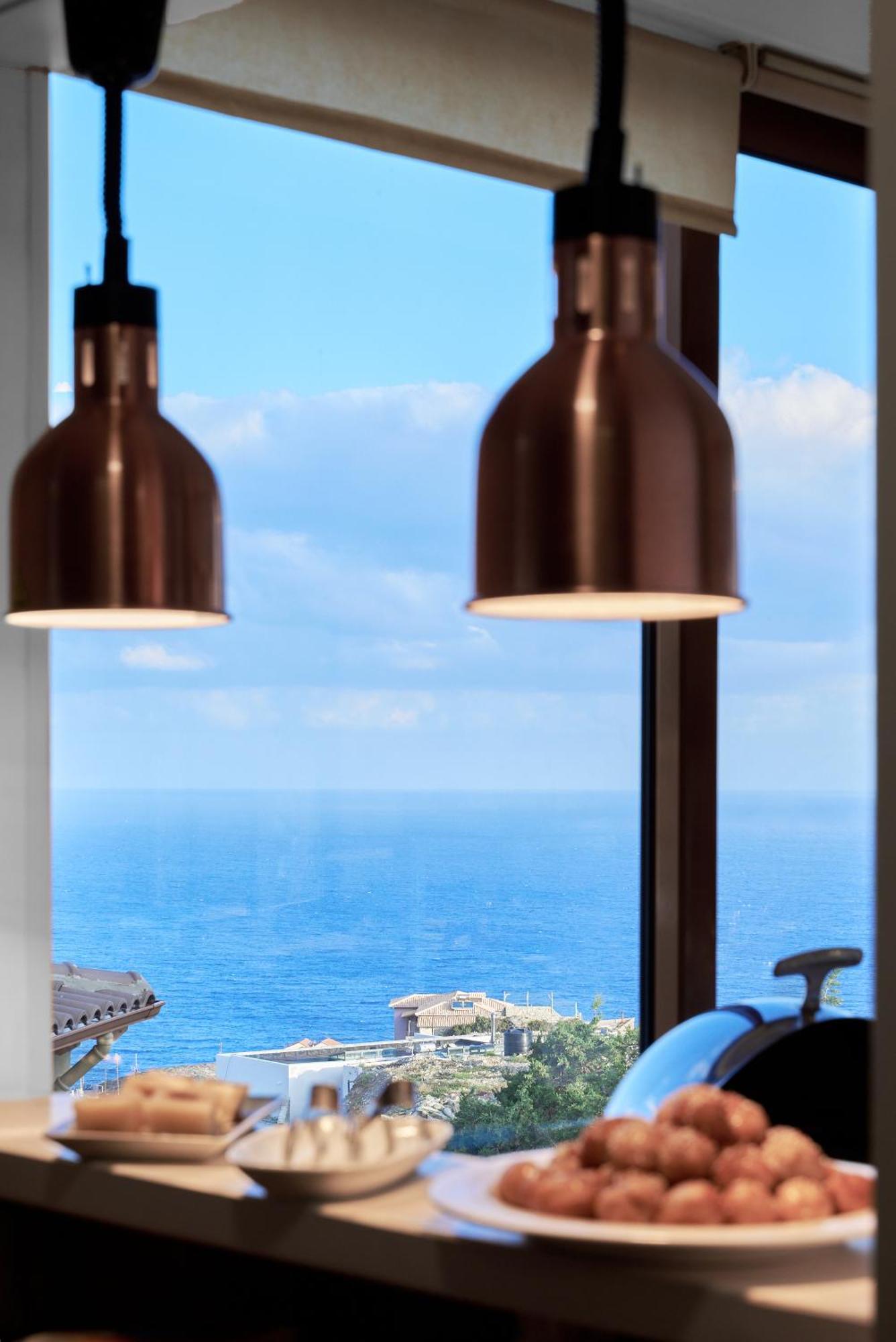 Spiros-Soula Thematic Suites อาเยีย เปลาเยีย ภายนอก รูปภาพ